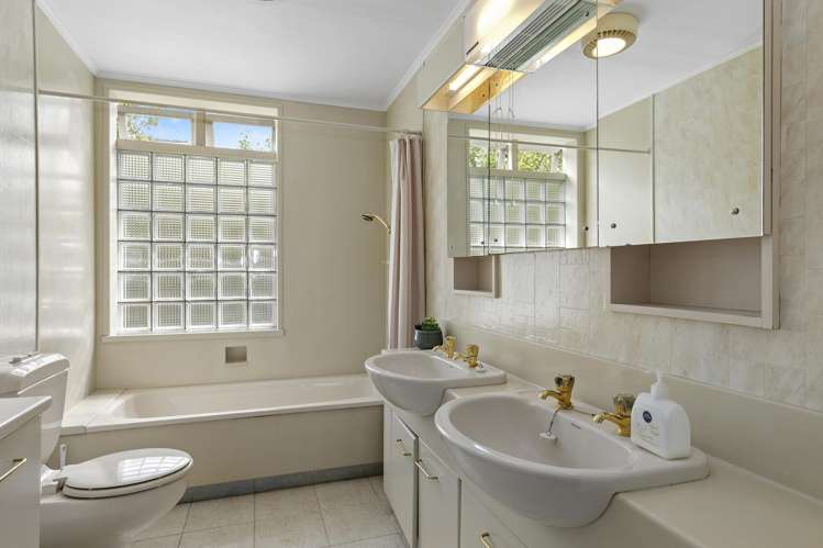 92 Pretoria Street Hutt Central_18