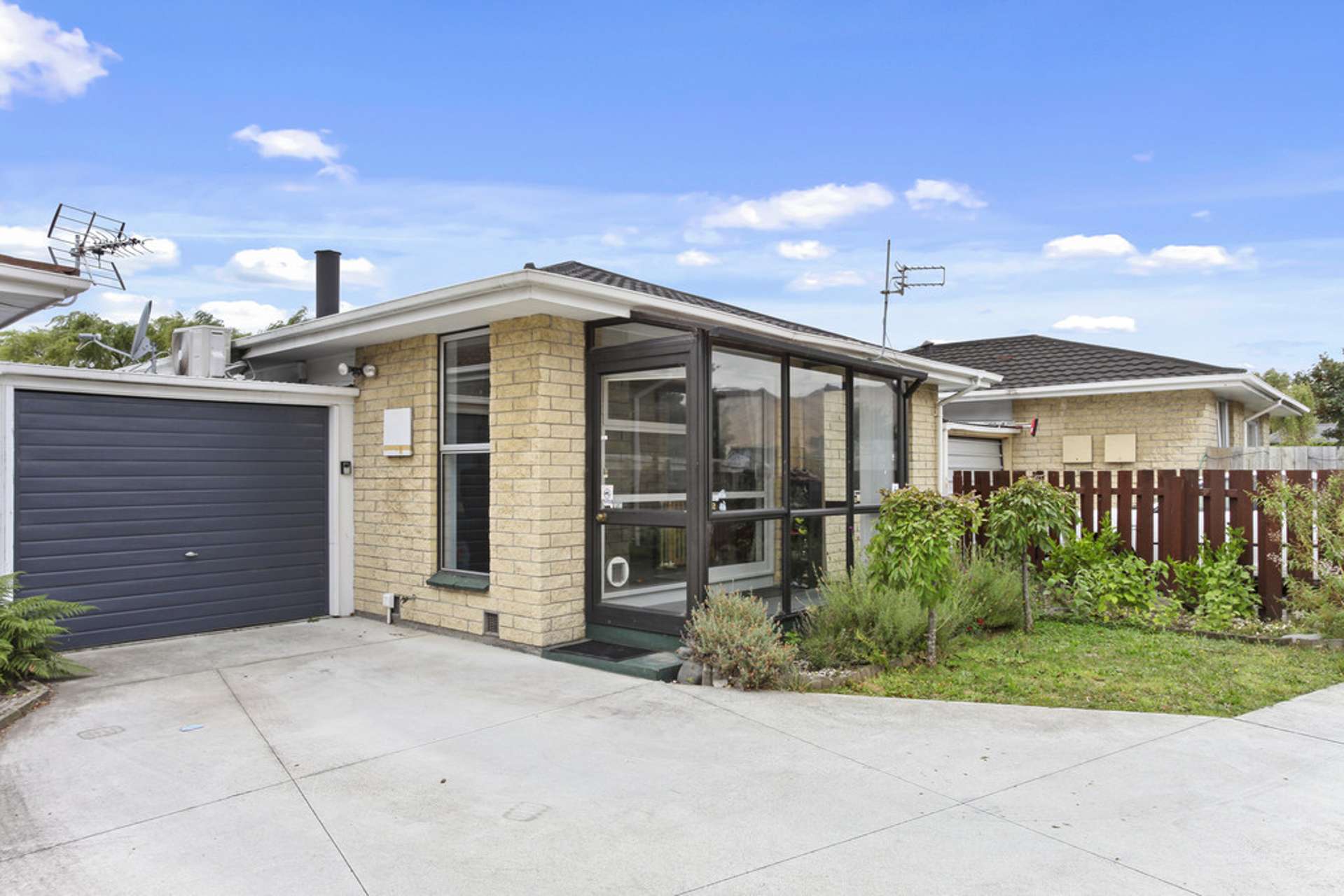 2/6 Lane Street Woolston_0