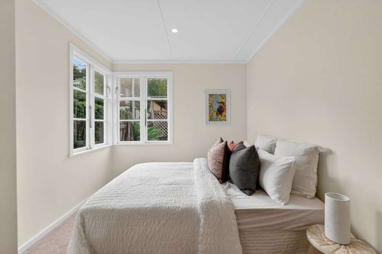 37 Leys Crescent Remuera_12