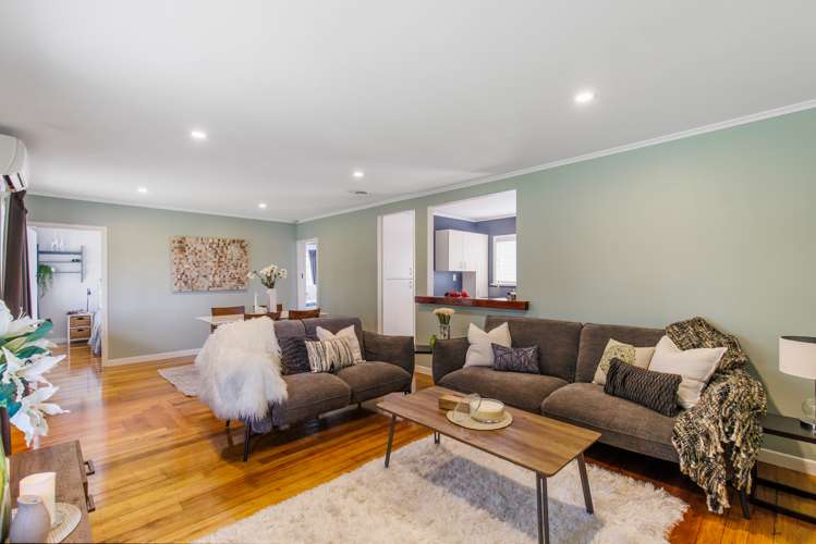 1/16 Lancaster Road Beach Haven_4