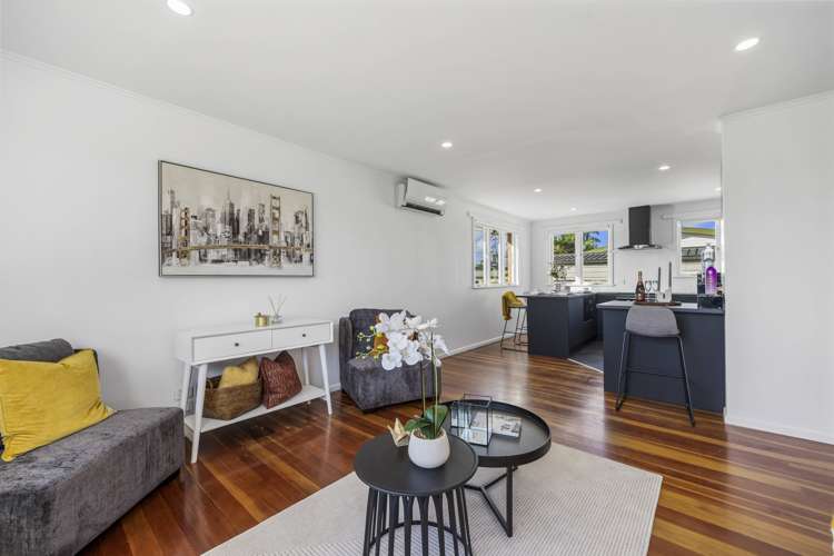 12 Richan Street Glenview_12