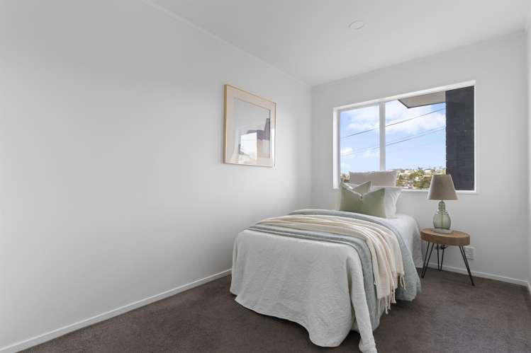 2/9 Colmar Road Mellons Bay_20
