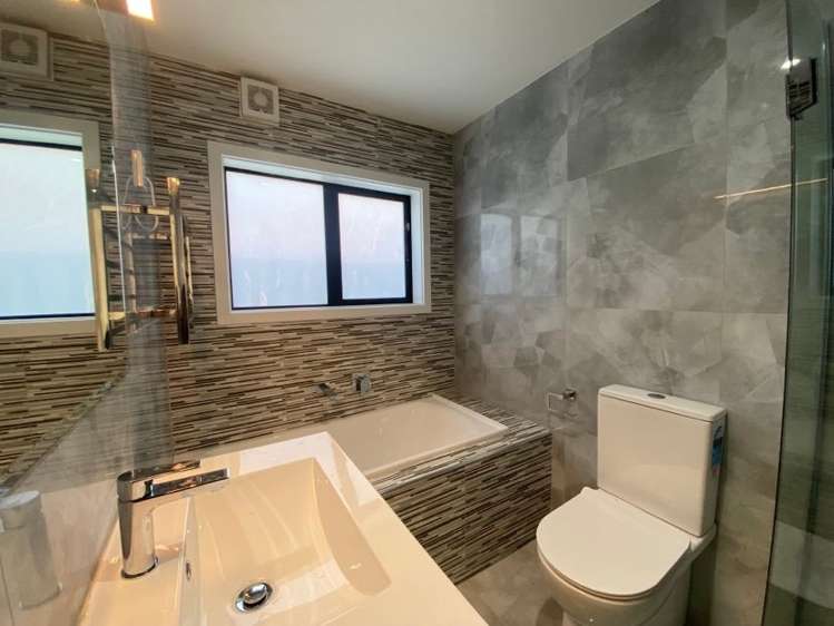 8/504 Swanson Road Ranui_2