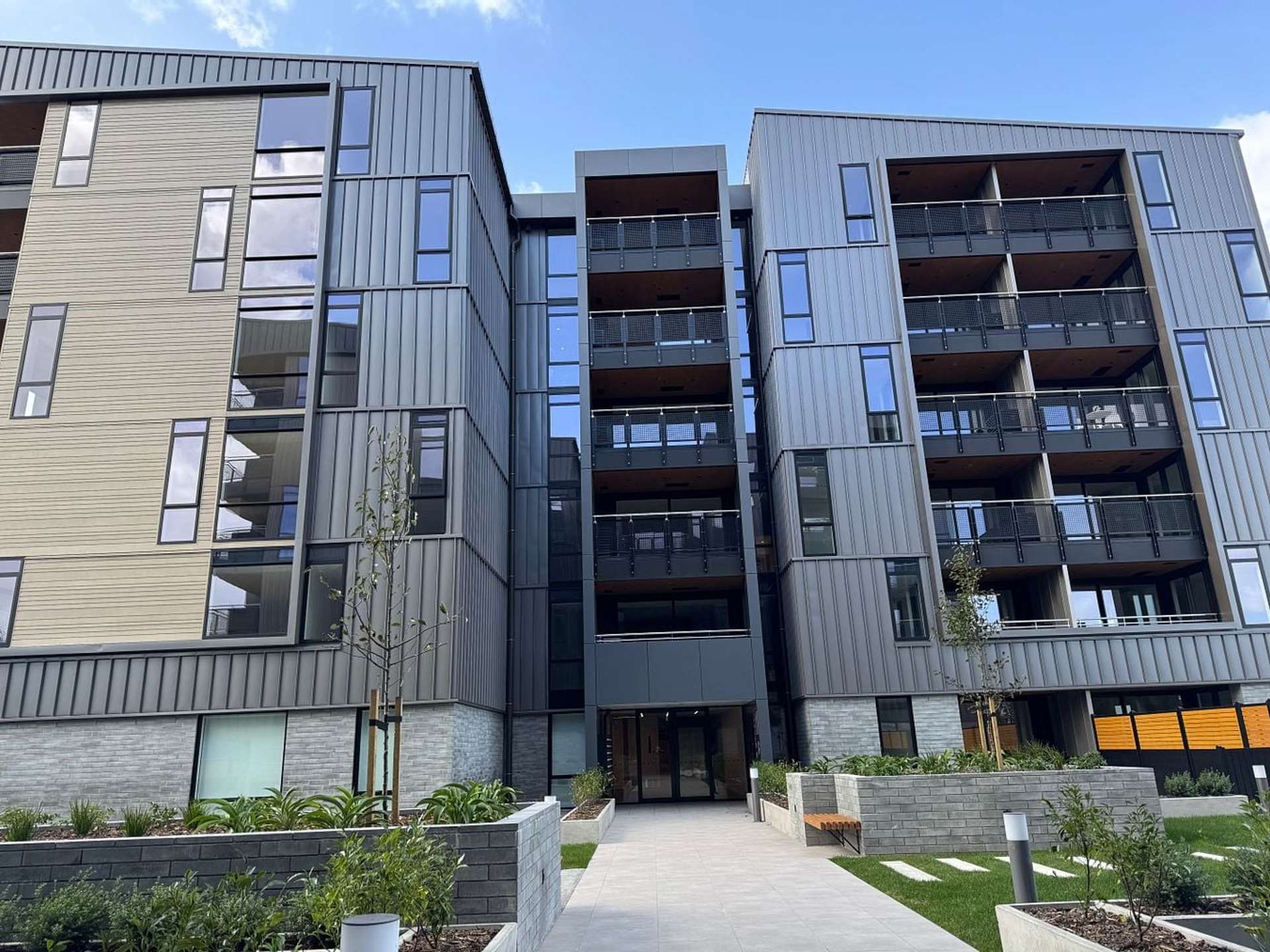 410R/11 Spring street Onehunga_0