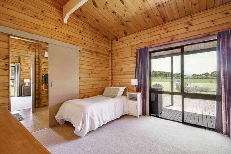 20 Pears Road Sefton_15