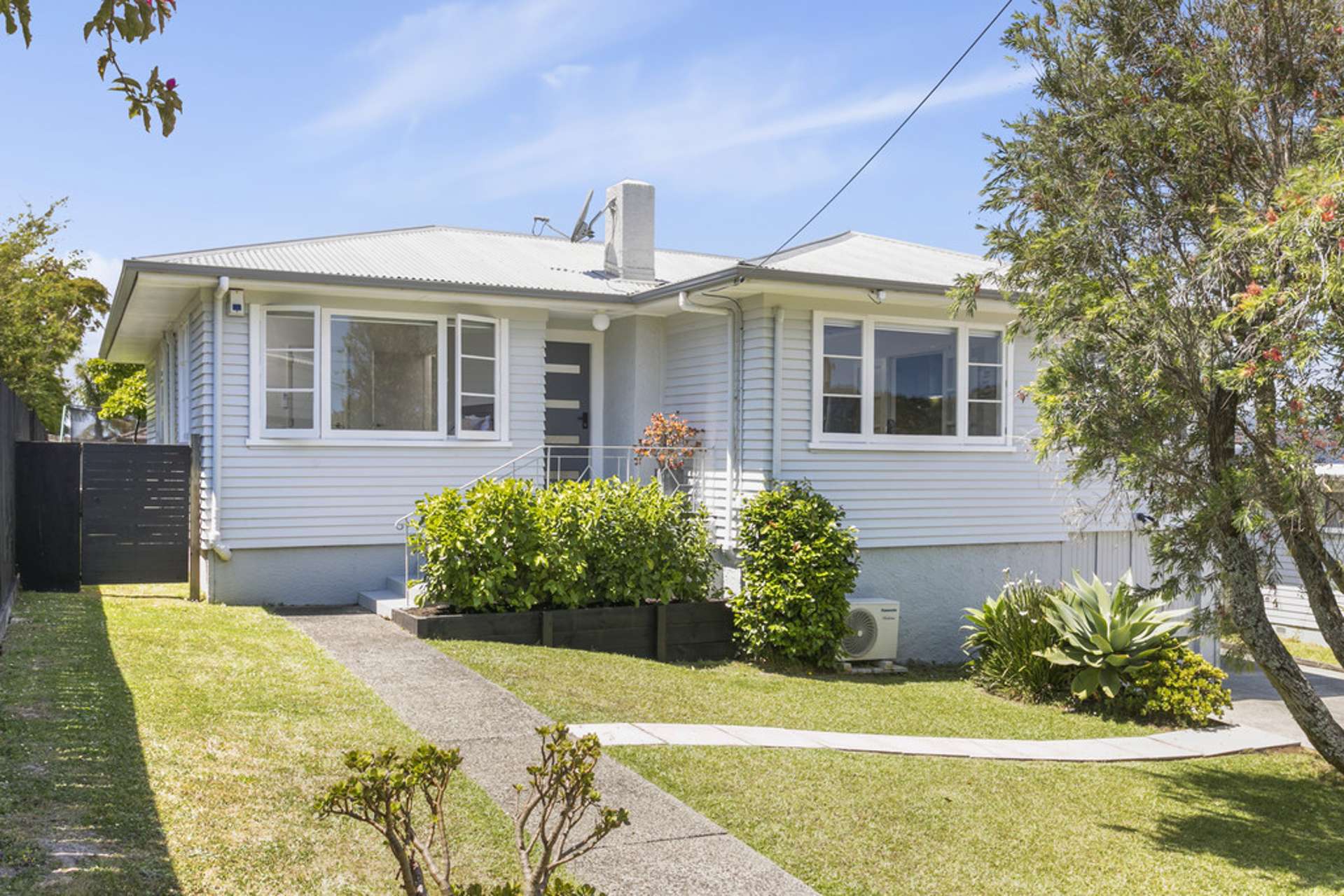 2 Matama Road Glen Eden_0