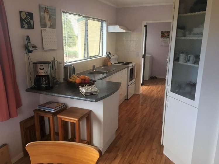 2 Holden Road Tikokino_5