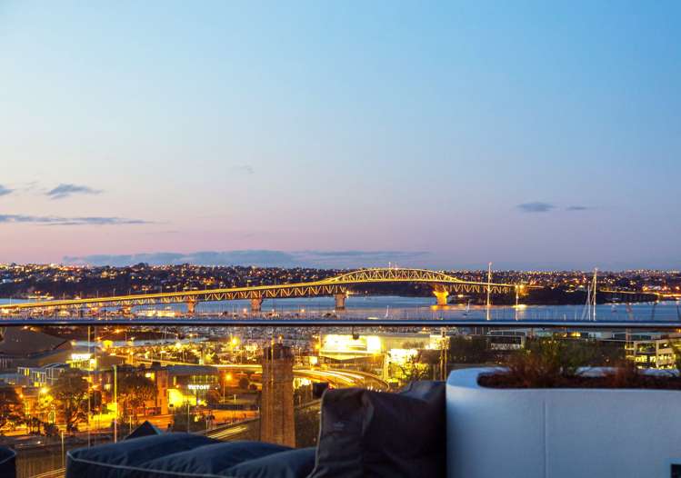 903/70 Sale Street_0