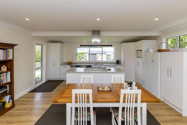 28 Campbell Avenue Paraparaumu_13