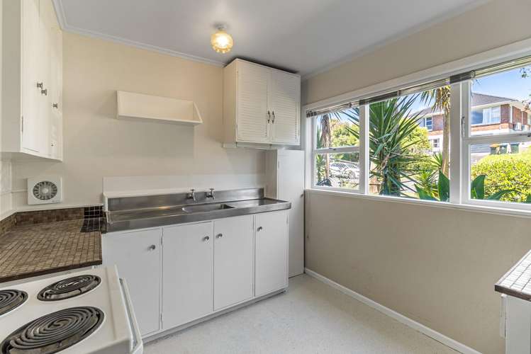 54a Whytehead Crescent Saint Heliers_10