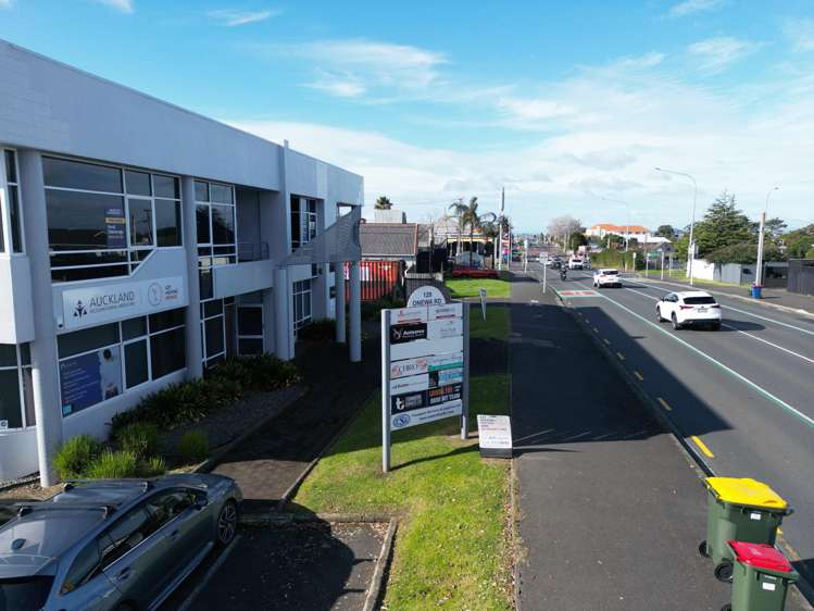 B/129 Onewa Road Northcote_1