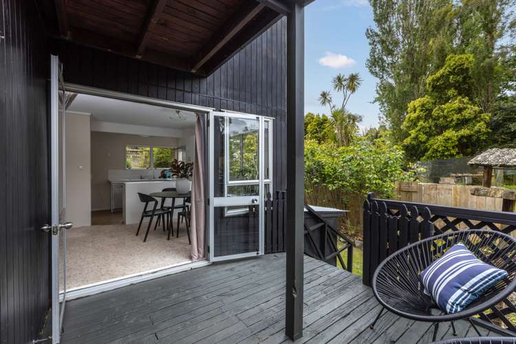 2 Shadon Place Stanmore Bay_21