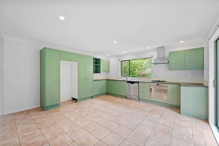 20 Caversham Drive Torbay_7