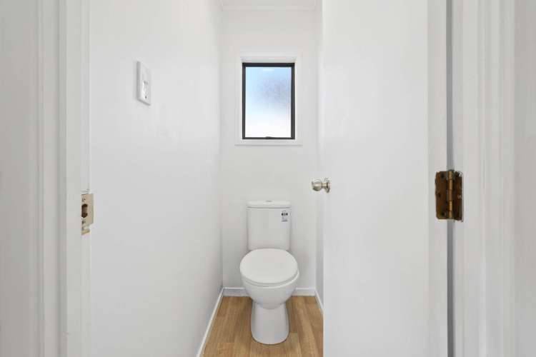 12 & 12A Danube Lane Glen Eden_16