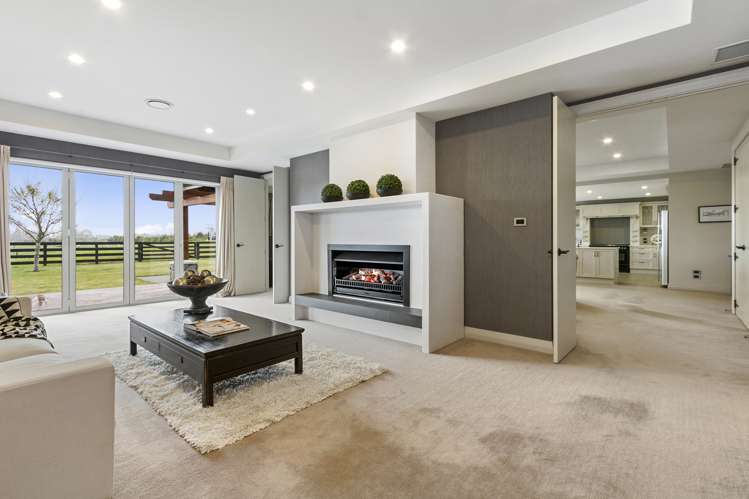 3 Old Windsor Lane Bottle Lake_6