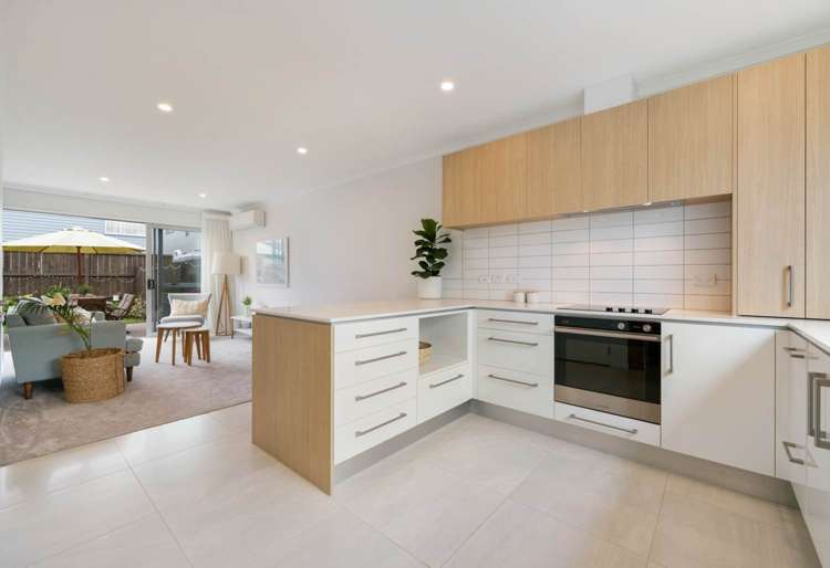 45 Glidepath Road 1626_4