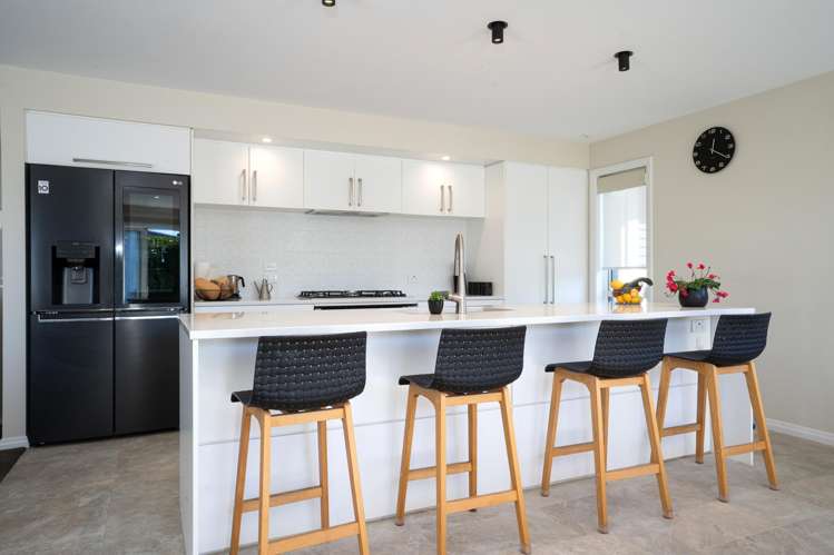 46 Carnaveron Drive Lincoln_5