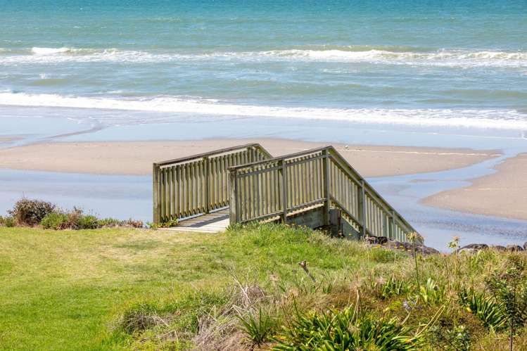 22 The Loop Waihi Beach_33
