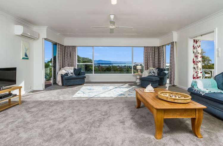 118 The Ridgeway Stoke_8