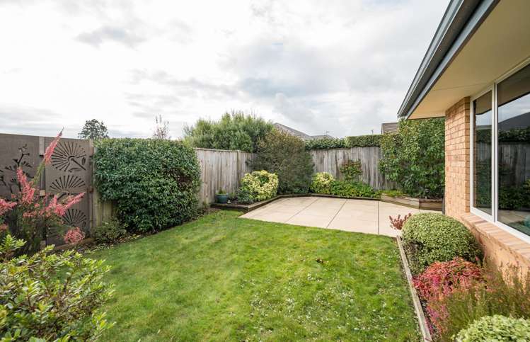 14 Cambelldon Crescent Stoke_15