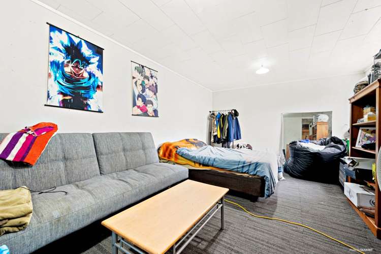 30 Lawrence Crescent Hillpark_11