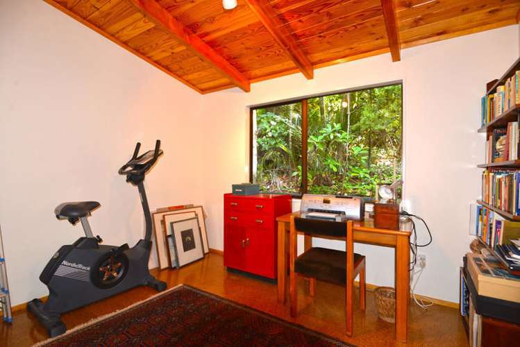 62 Kauri Point Road Laingholm_9