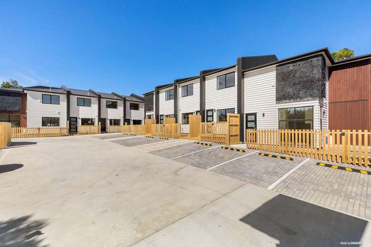 3/63A Hogans Road Glenfield_7