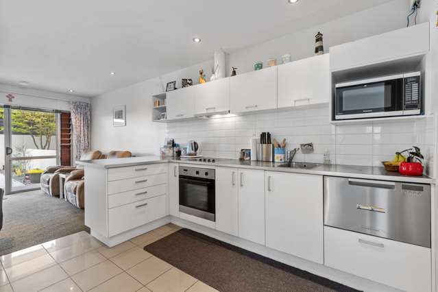 A1/71 Spencer Road Oteha_3