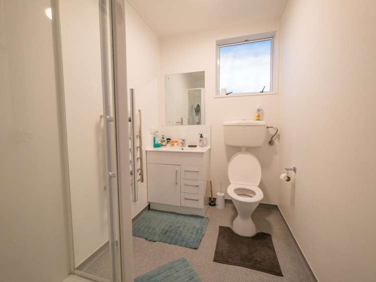 A/10 Jetty Street Dunedin Central_8