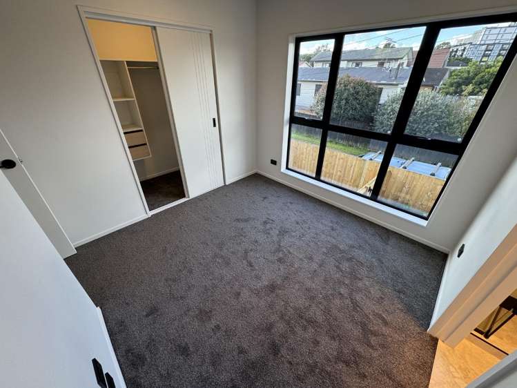 8/12 Hamlin Road 1816_5