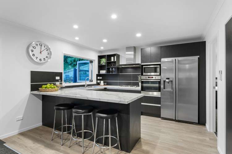 69 Bathurst Crescent Pyes Pa_5