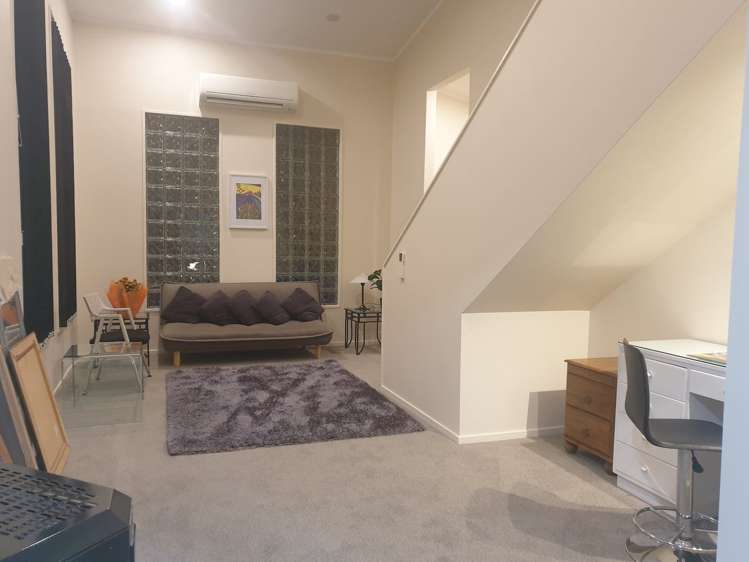 3a Bury Grove Strathmore Park_19