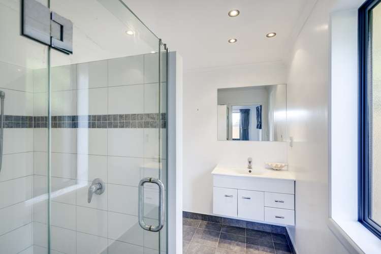 9 Beamish Street Frimley_10