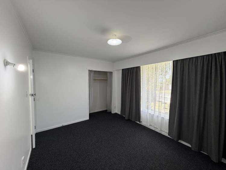 12 Moa Place Onerahi_15