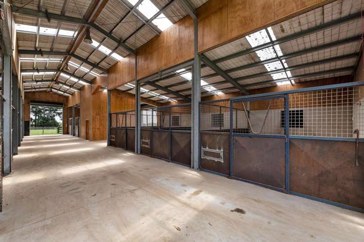 312 Corbett Road Paraite_24