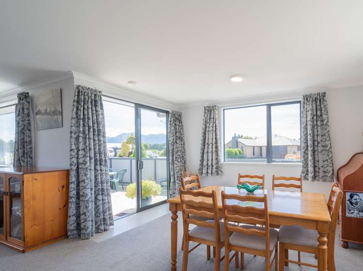 18 Orbell Crescent Te Anau_7