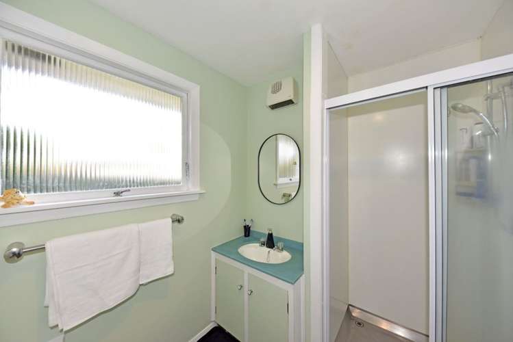 16 Harling Avenue Hillmorton_13