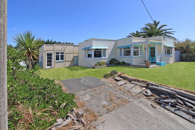 38 Pratt Avenue Foxton Beach_24