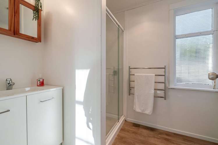 354 Botanical Road West End_5