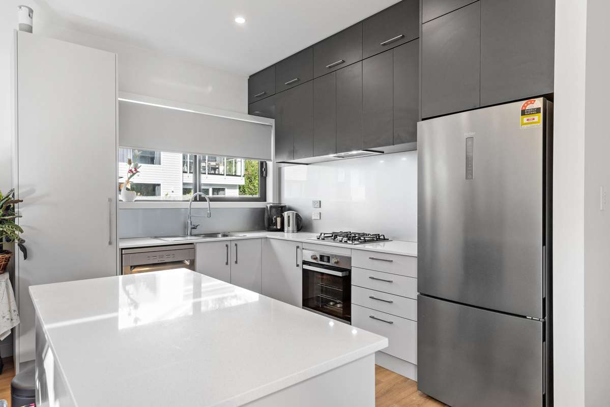 12 Hava Place_3