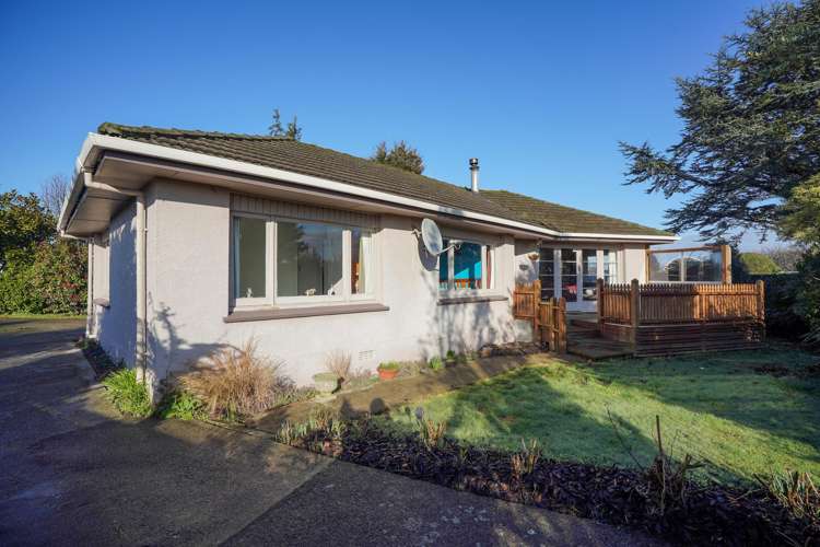 652 Tweed Street Newfield_16