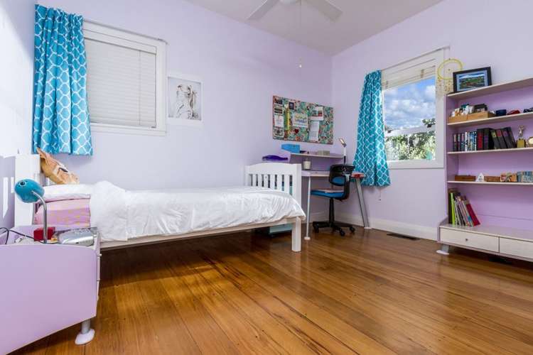 17 Merani Street Narrow Neck_14