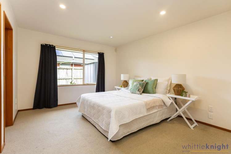 2/3 Lantern Lane Halswell_14