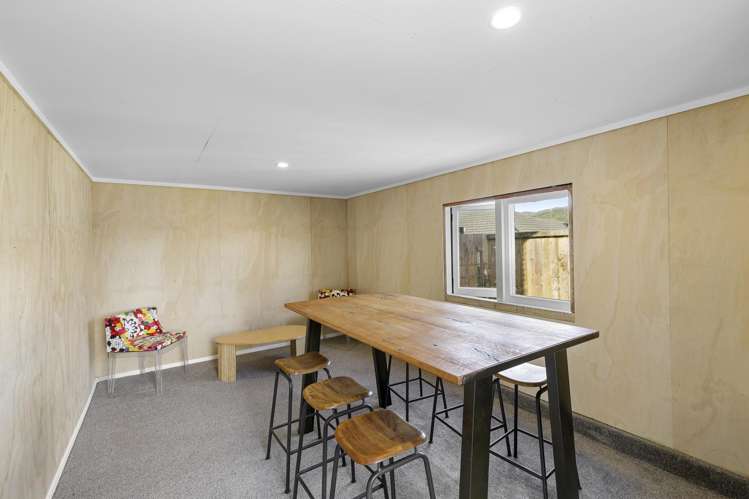 38 Petrie Street Wainuiomata_15