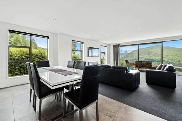 3 Saint Peters Place Queenstown_2