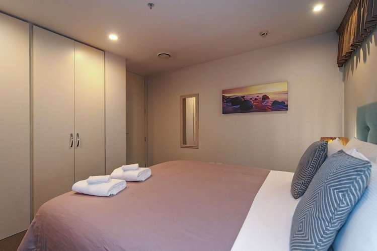 10/5 Bisley Avenue Moana_16