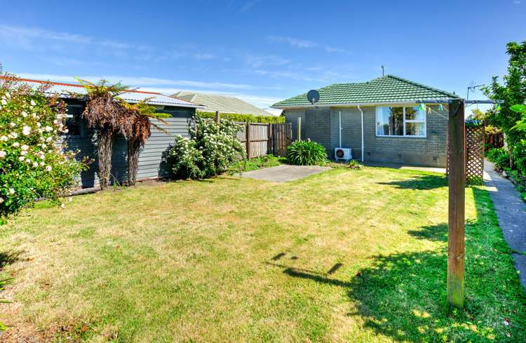 37 Denise Crescent Hornby_14