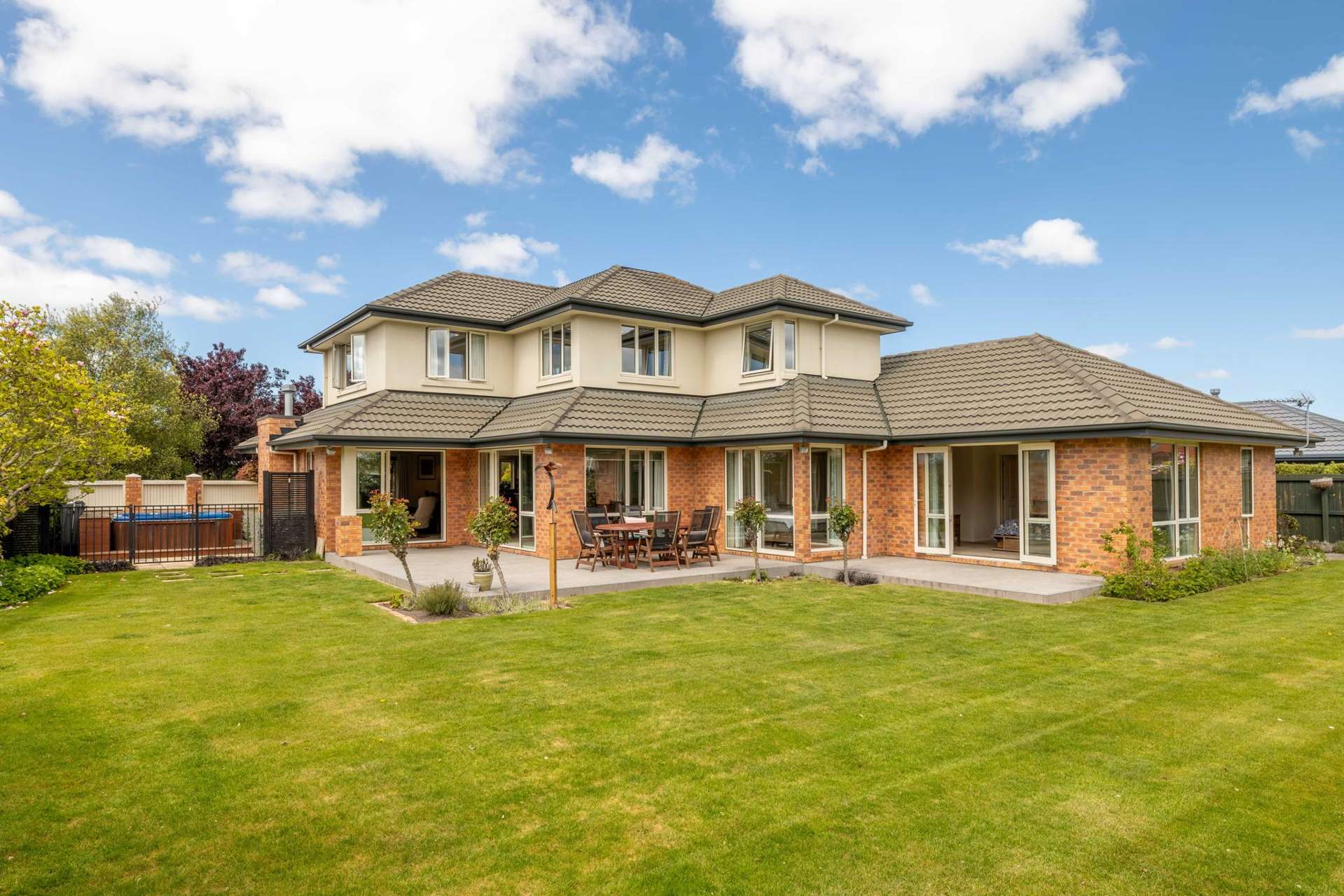 8 Napoleon Close Harewood_0