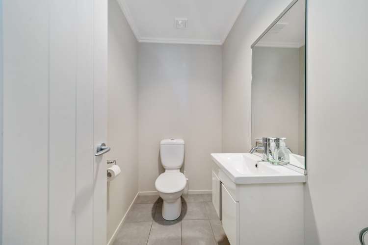 15 Kahurangi Heights Aotea_17