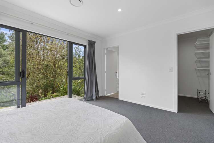 1185 South Road Oakura_15